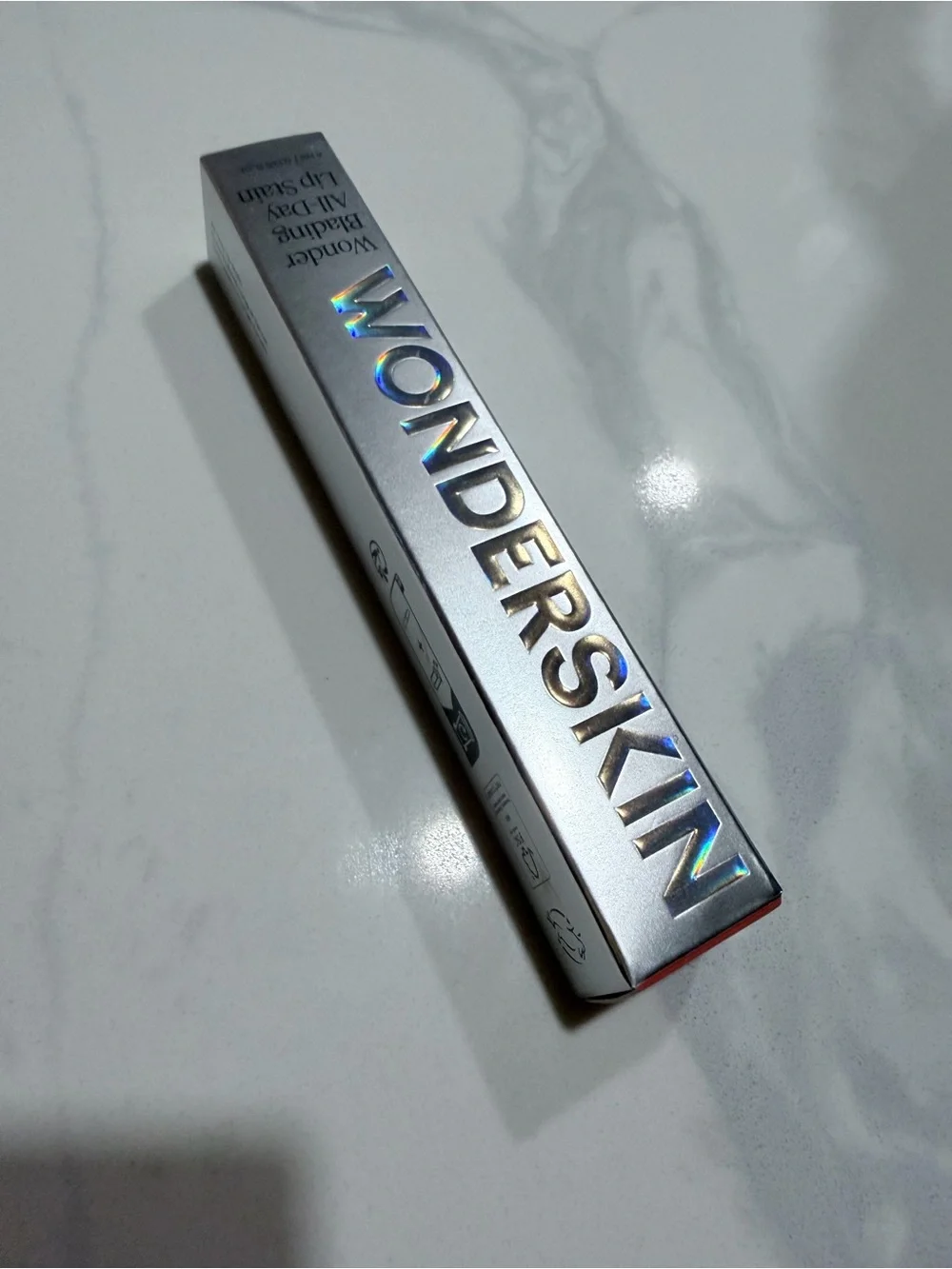 Wonderskin Radiant all day Lip stain Crush